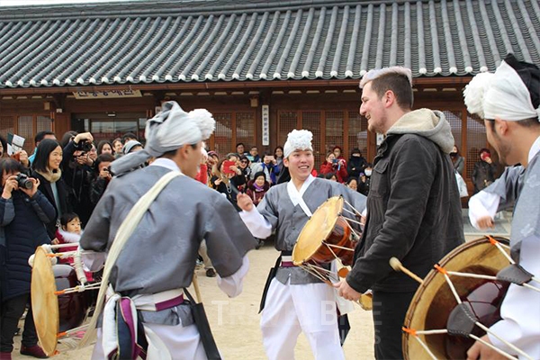 ソウルは休業だらけ？🏮 2026年旧正月（ソルラル）ガイド：無料イベント＆賢い移動術